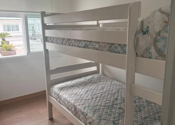 Daire Bacelar - A Pie De Playa En Cangas